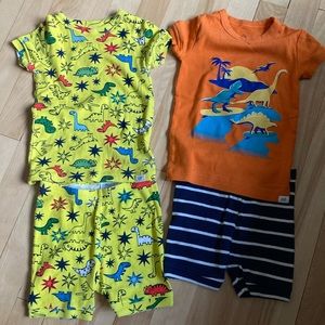 Two gap summer pajamas